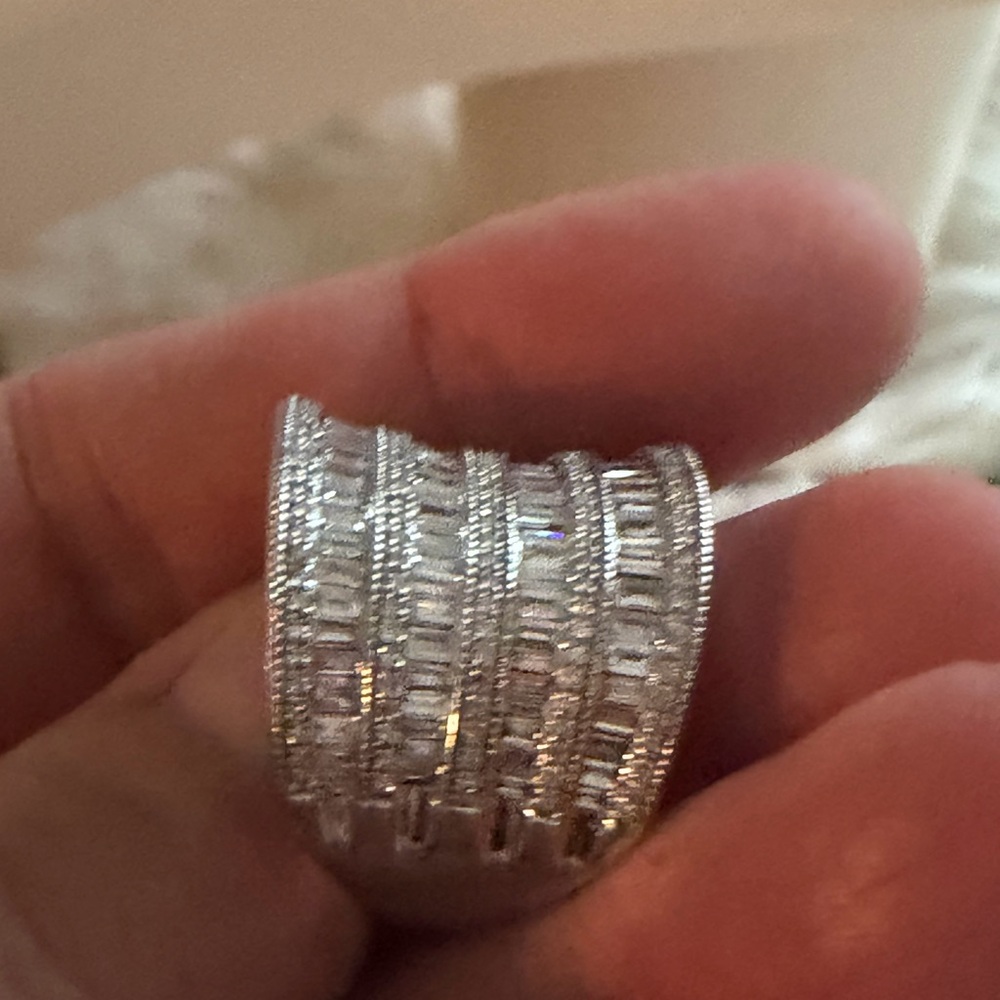 Effy 14kt white gold 1.87 carats diamonds authentic size 7 - Picture 4 of 5